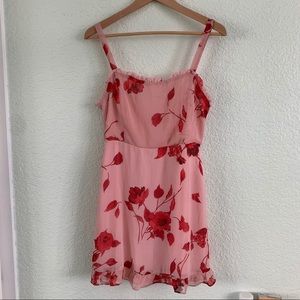 NWT Lush Floral Dress ✨